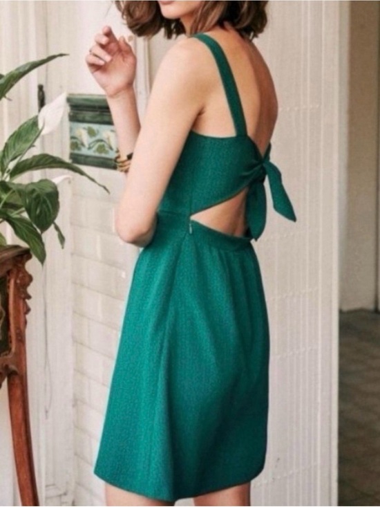 Sezane Dresses & Skirts - Sézane Dorina Dress in Green